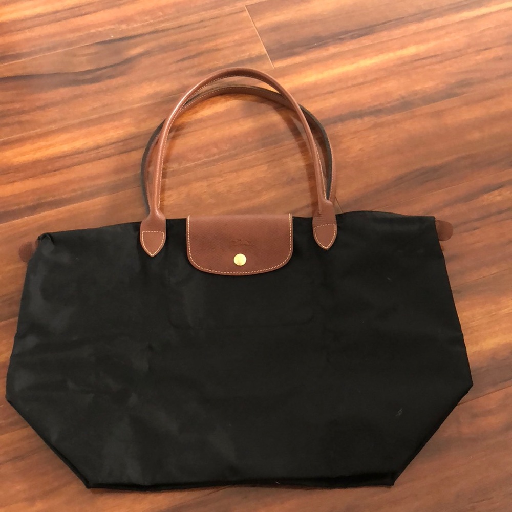 Longchamp bag in black size Mid